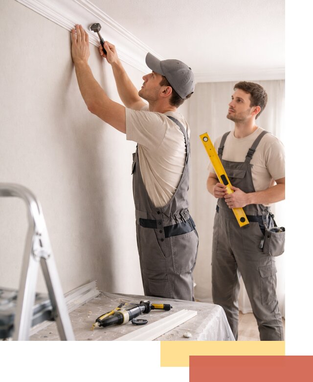 Монтаж потолочного плинтуса в Саратове качественно и быстро